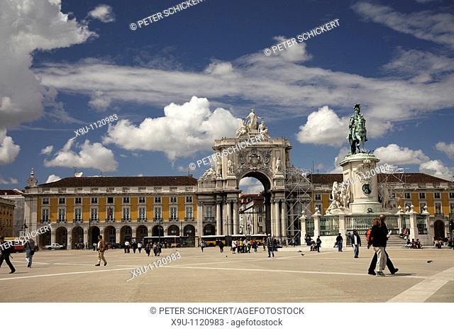 Equestrian statue of King Jose I and triumphal arch on Commerce Square Praca do Comercio or Terreiro do Paco in Lisbon, Portugal, Europe