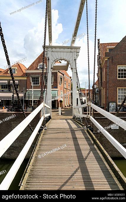 Netherlands, Enkhuizen, old town, Dromedarisbrug, drawbridge