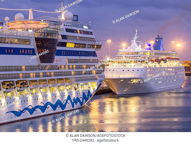 Cruise ships Aida Blue (left) and Thomson Majesty (right) in Las Palmas port, Gran Canaria, Canary Islands, Spain