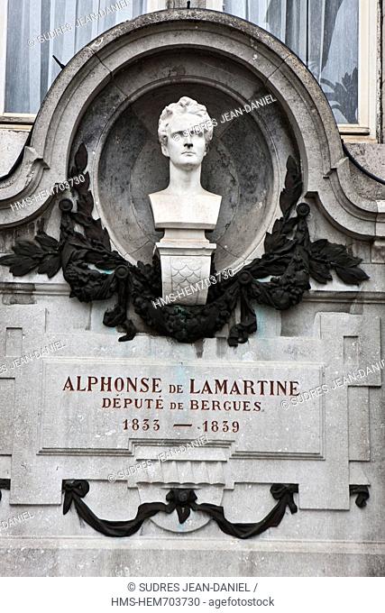 France, Nord, Bergues, bust on the front of City Hall representative Lamartine, who was deputy of Bergues