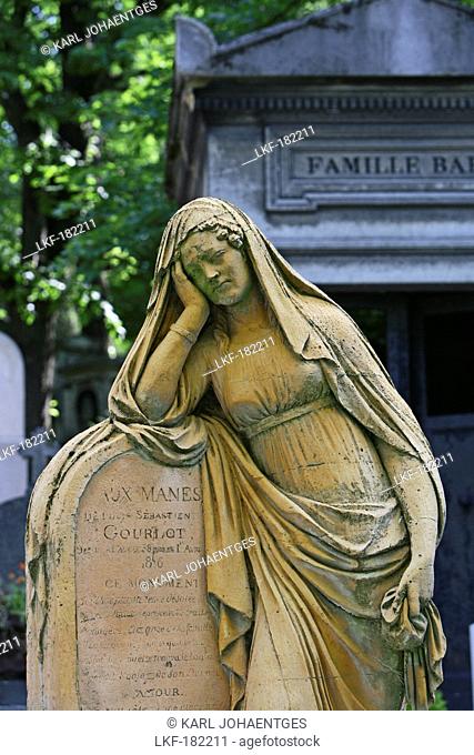 Cemetery Pere Lachaise, 20th Arrondissement, Paris, France