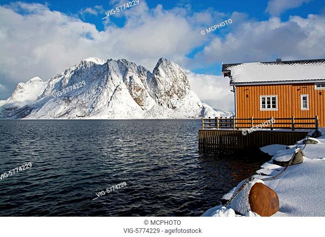 Im Winter auf den Lofoten an der Stadt Sakrisoy in Norwegen. - Norway, 25/02/2017