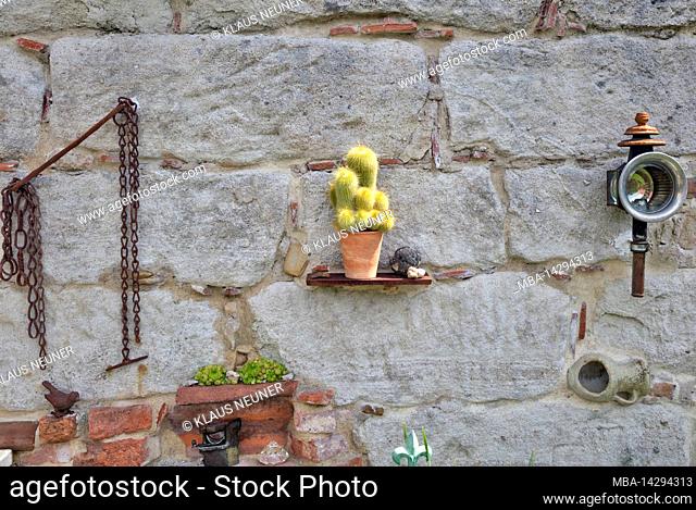 Garden, stone wall, decoration, idyll, summer, reportage, Baunach, Bamberg, Upper Franconia, Bavaria, Germany