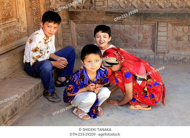 Uyghur kids at the old city of Kashgar, Xinjiang