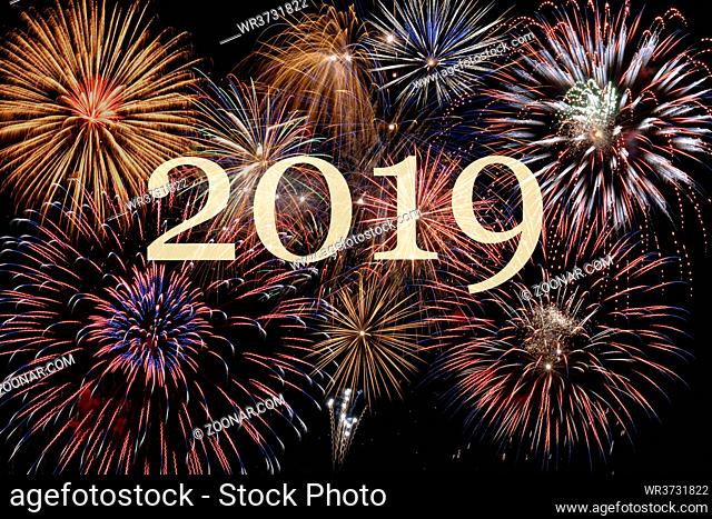 Brillantfeuerwerk zu Neujahr 2019