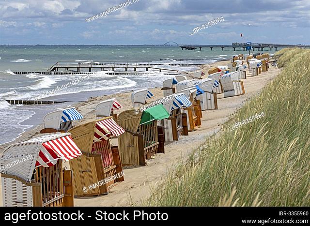 Beach, beach chairs, Steinwarder peninsula, Heiligenhafen, Schleswig-Holstein, Germany, Europe