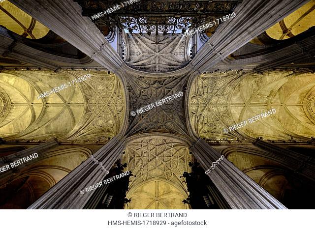 Spain, Andalusia, Seville, the cathedral, listed as World Heritage by UNESCO, the vaults in front of main chapel