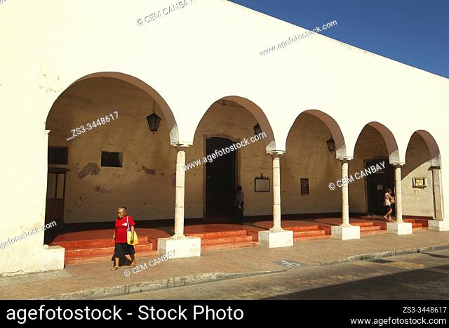 Colonial buildings at the city center, Valladolid, Yucatan Province, Mexico, Central America