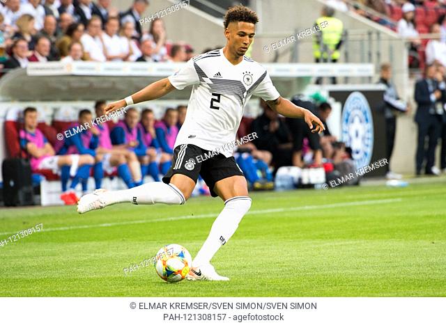 Thilo KEHRER (GER) with Ball, Einzelaktion with Ball, Action, Full Character, Football Laenderspiel, EURO Qualification, Germany (GER) - Estonia (EST) 8: 0