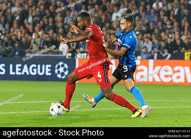 Leverkusen's Jonathan Tah and Club's Ferran Jutgla fight for the ball during a soccer game beteen Belgian Club Brugge KV and German Bayer 04 Leverkusen