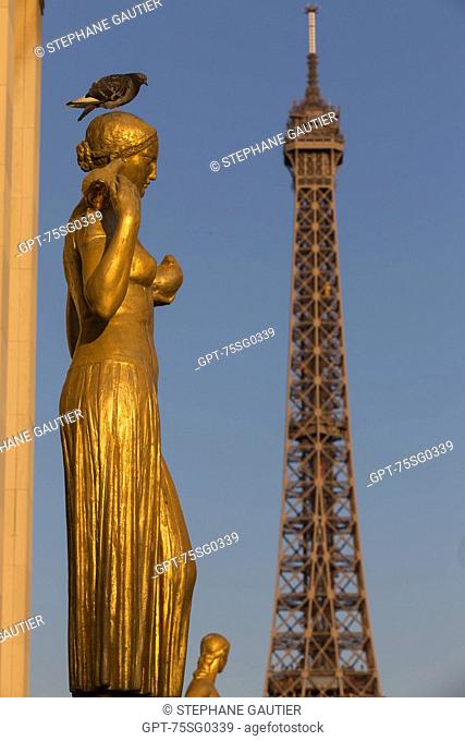 STATUE BY THE PALAIS DE CHAILLOT, 16TH ARRONDISSEMENT, PARIS, FRANCE