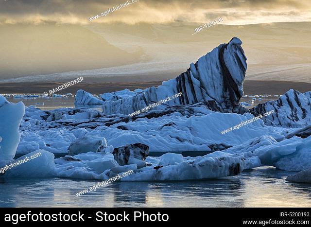 Jökulsarlon, glacial lake of Vatnajökull, Iceland, Europe