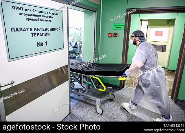RUSSIA, ST PETERSBURG - DECEMBER 11, 2023: A man works in a COVID-19 ward at St George City Hospital. According to Irina Katayeva