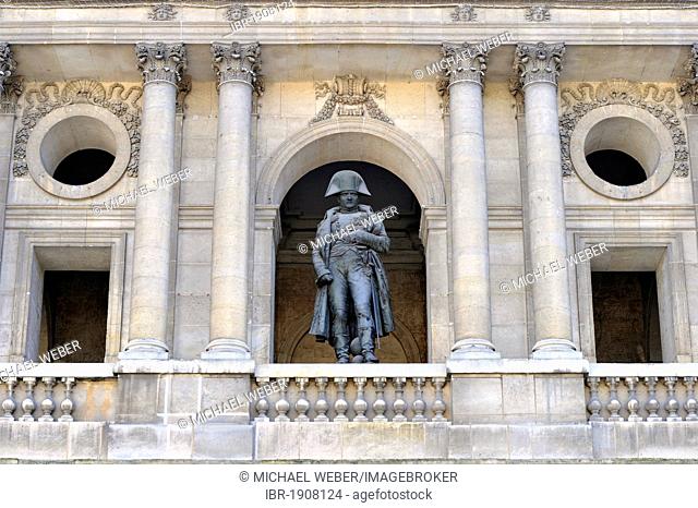 Bronze statue of Napoleon, also known as le petit corporal, created by Emile Seurre, south facade of the court of honour, Cour d'Honneur