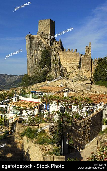 Castle of La Iruela, Sierra de Cazorla, Segura y Las Villas Natural Park, Jaen, Andalusia, Spain, Europe