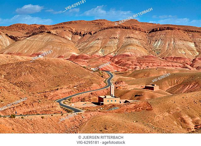 landscape in Vall‚e des roses or rose valley, El-Kelƒa M'Gouna, Morocco, Africa - El-Kelƒa M'Gouna, Tinghir Province, Morocco, 19/05/2016