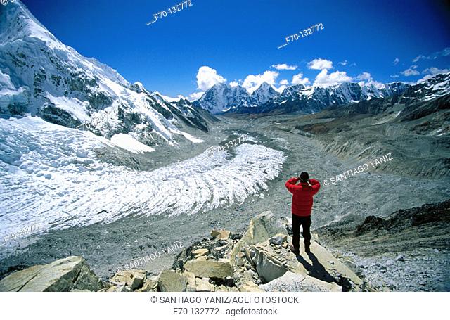 Khumbu Glacier. Mount Everest. Nepal