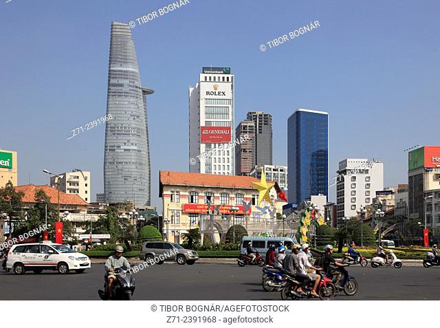 Vietnam, Ho Chi Minh City, Saigon, District 1, street scene, skyline,