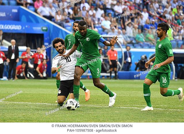 Mohamed SALAH (EGY), Action, duels versus Osama HAWSAWI (KSA), Saudi Arabia (KSA) Egypt (EGY) 2-1, Preliminary Round, Group A, Match 34, on 25.06