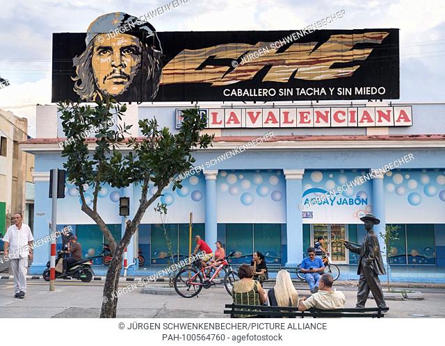 Che about everything - the revolutionary hero from earlier days can be found everywhere in Cuba. (25 November 2017) | usage worldwide