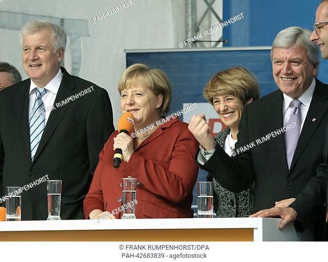 The CSU chairman and Premier of Bavaria Horst Seehofer (L-R), the CDU chairwoman and German Chancellor Angela Merkel, Ursula Bouffier and the Premier of Hesse...