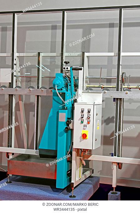 Modern Vertical Glass Working Machine Drilling Boring