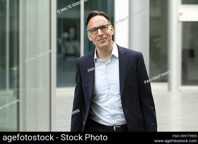 Marc SPIEKER, management member, CFO, CFO, on his way to the press conference, balance sheet press conference of E.ON SE in Essen/ Germany on March 15th, 2023