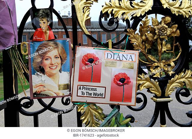 Pictures in dedication to Princess Diana who died in 1997, entrance gate, Kensington Palace, London, England, United Kingdom, Europe