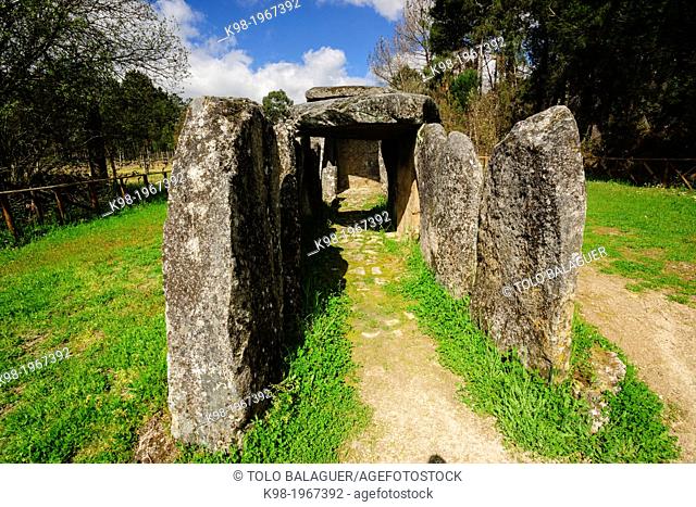 dolmen of Cunha Baixa, between 3000 and 2500 BC, Beira Baixa, Portugal, Europe