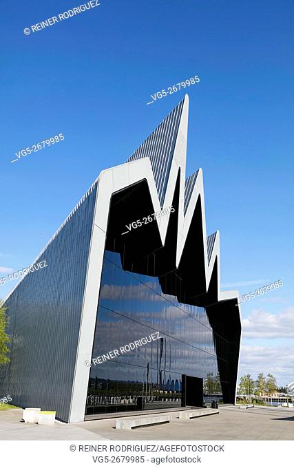Riverside Museum of Glasgow, UK. Designed by Zaha Hadid Architects and engineers Buro Happold. View from west to east