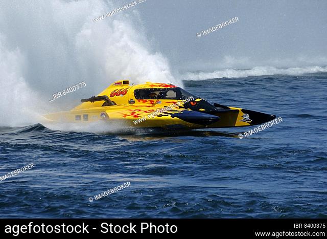 Hydroplane racing on the Saint Lawrence River, Valleyfield, Quebec Province, Canada, North America