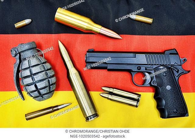 Weapons on German flag, German delivery of arms