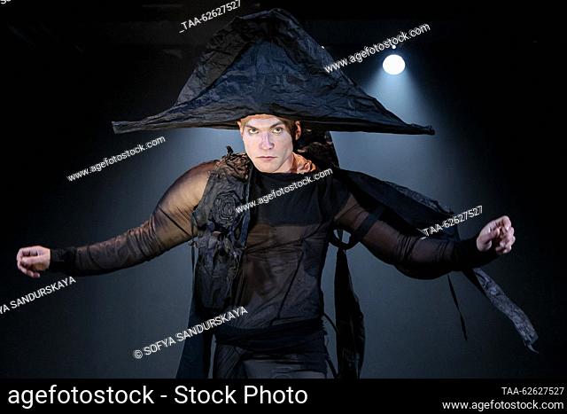 RUSSIA, MOSCOW - SEPTIEMBRE 25, 2023: Pavel Yudin as Pan Golova performs during a advance of Oleg Dolin's stage adaptation of Nikolai Gogol's story Christmas...