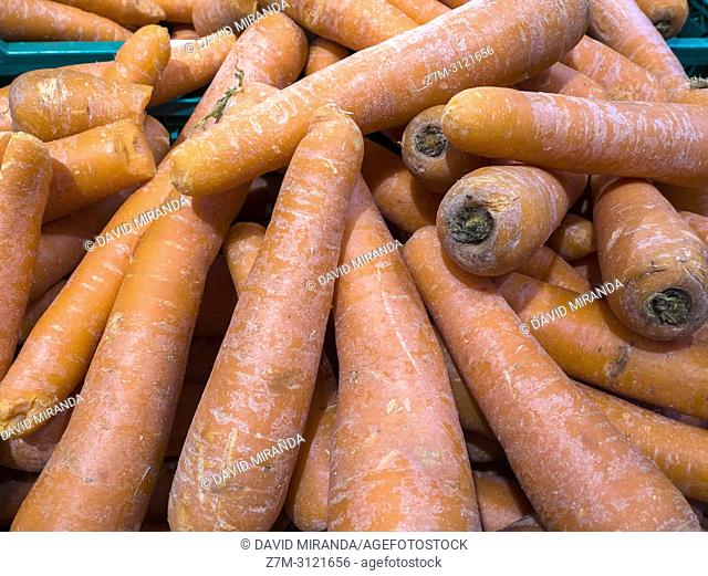 Carrot. Market