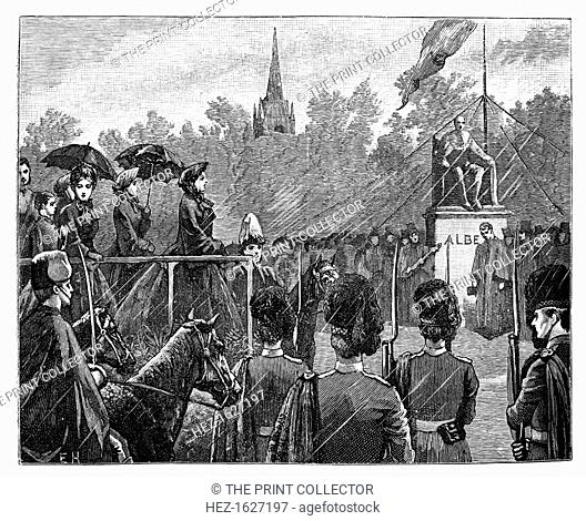Queen Victoria unveiling the statue of Prince Albert at Aberdeen, 19th century. Ceremony to inaugurate a statue of Victoria's husband Prince Albert (1819-1861)