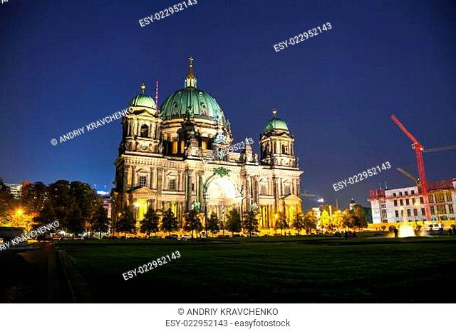 Berliner Dom overview