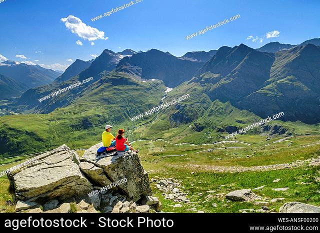 Tourists on vacation at Vanoise Massif, Vanoise National Park, France