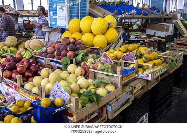 Fruit and vegetable stand, Fish Market, Pescheria, Riposto, Catania, Sicily, Italy