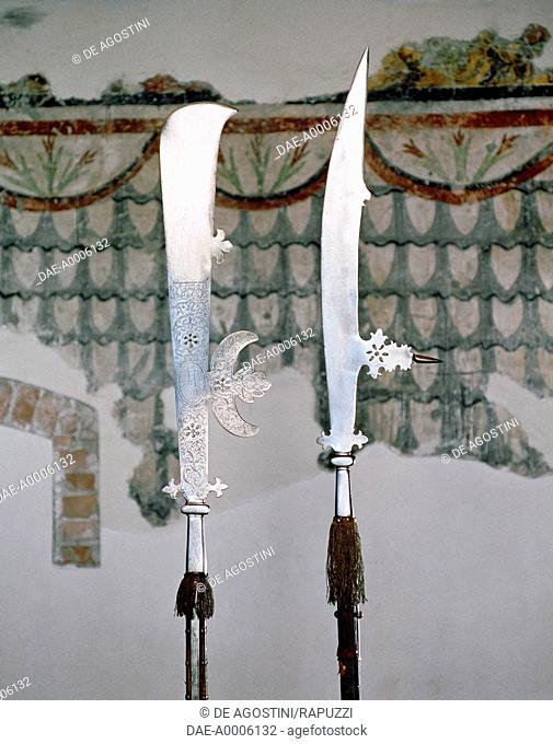 Venetian falcioni (spears) for palace guard. Italy, 18th century.  Brescia, Castello-Mastio Visconteo Museo Civico Delle Armi Luigi Marzoli (Weapons' Museum)