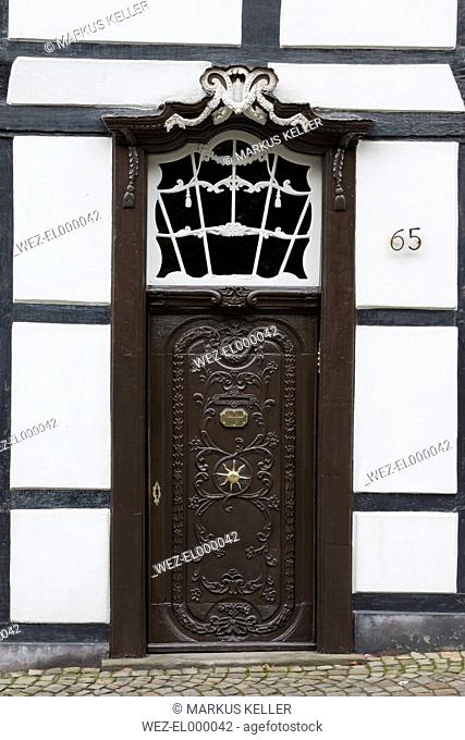 Germany, North Rhine Westphalia, Essen Kettwig, Old wooden door of historic town