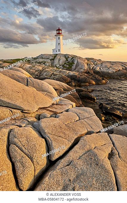 Canada, Nova Scotia, Peggys Cove, lighthouse Peggys Point