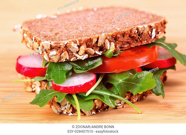 sandwich with salad