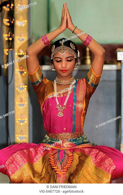 CANADA, BRAMPTON, 29.08.2015, A Tamil Hindu girl performs a classical Bharatnatyam dance honouring Lord Vishnu during the Mancham Narayanan Perumaal Festival at...