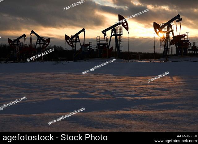 RUSSIA, REPUBLIC OF TATARSTAN - NOVEMBER 29, 2023: Oil production at the Novo-Yelkhovskoye oil field of Yelkhovneft, part of the Tatneft oil and gas company