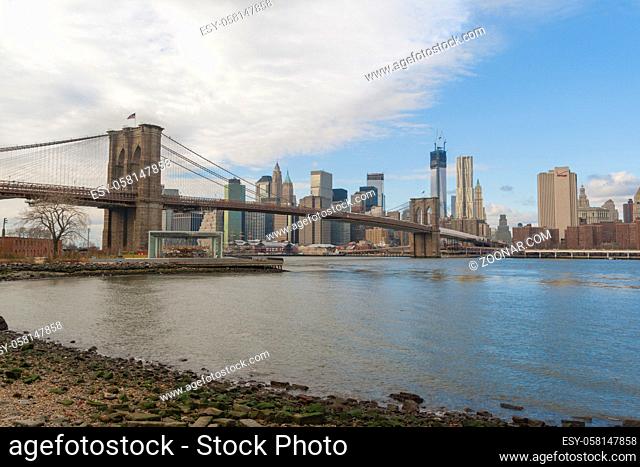 Downtown Manhattan, Brooklyn bridge and new WTC buildings