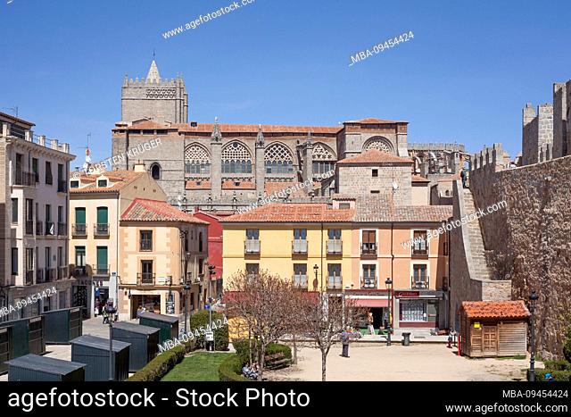 Catedral del Salvador, cathedral with city wall, Avila, Castilla y Leon, Castile-Leon, Spain, Europe