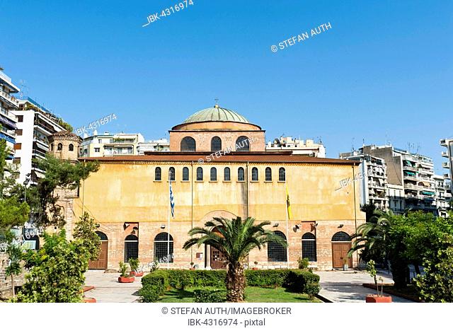 Greek Orthodox church Hagia Sophia or Agia Sophia, Byzantine cross-domed church, historic centre of Thessaloniki, or Saloniki, Central Macedonia, Greece