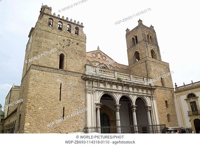 Monreale Cathedral Sicily Date: 28 05 2008 Ref: ZB693-114318-0110 COMPULSORY CREDIT: World Pictures/Photoshot
