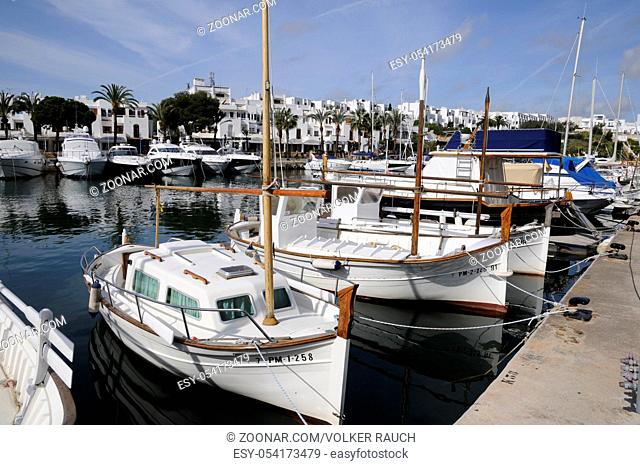 Hafen, Cala d'Or, Mallorca, yacht, yachten, yachthafen, boot, boote, bootshafen, balearen, spanien, mittelmeer, mondän