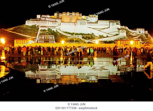 Night scenes of the Potala Palace